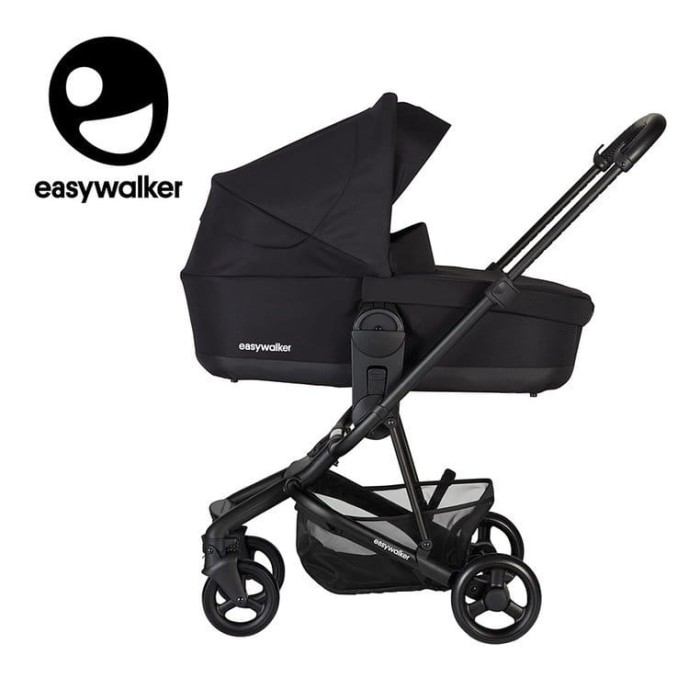 pol_pl_Easywalker-Charley-Wozek-gleboko-spacerowy-Night-Black-z-czarnymi-kolami-zawiera-stelaz-siedzisko-z-budka-i-palakiem-6105_2.jpg