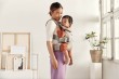 pol_pl_BABYBJORN-ONE-AIR-3D-MESH-nosidelko-Szary-Bez-10024_13.jpg