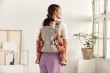 pol_pl_BABYBJORN-ONE-AIR-3D-MESH-nosidelko-Szary-Bez-10024_18.jpg