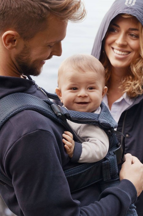 pol_pl_BABYBJORN-ONE-AIR-nosidelko-Granatowy-4083_3.jpg
