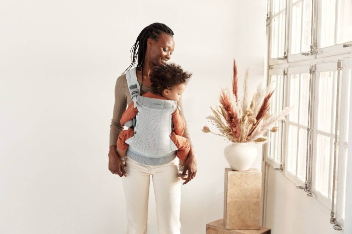 pol_pl_BABYBJORN-nosidelko-Harmony-3D-Mesh-Srebrny-9539_16.jpg