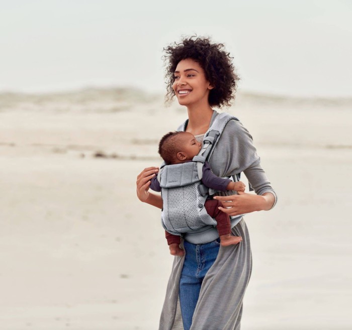 pol_pl_BABYBJORN-nosidelko-Harmony-3D-Mesh-Srebrny-9539_31.jpg