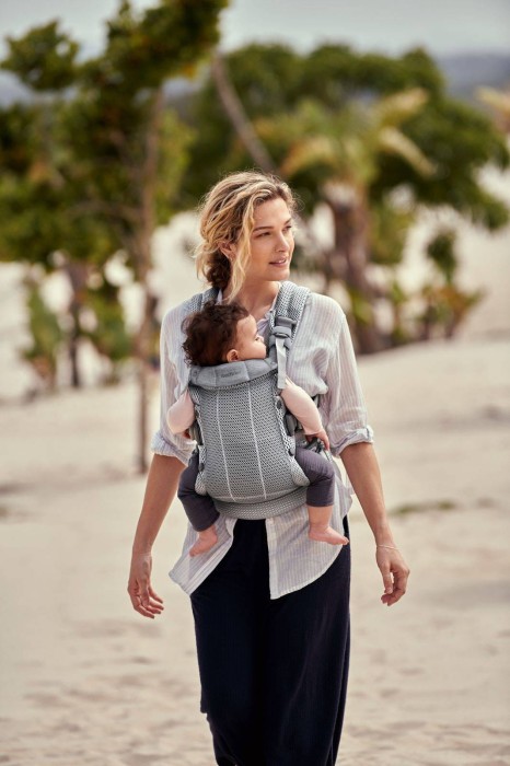 pol_pl_BABYBJORN-nosidelko-Harmony-3D-Mesh-Srebrny-9539_48.jpg