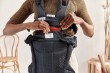 pol_pl_BABYBJORN-nosidelko-Harmony-3D-Mesh-Antracyt-9537_12.jpg
