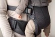 pol_pl_BABYBJORN-nosidelko-Harmony-3D-Mesh-Antracyt-9537_26.jpg