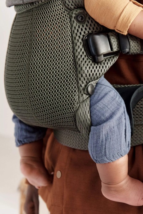 pol_pl_BABYBJORN-nosidelko-Harmony-3D-Mesh-Zielony-32637_10.jpg