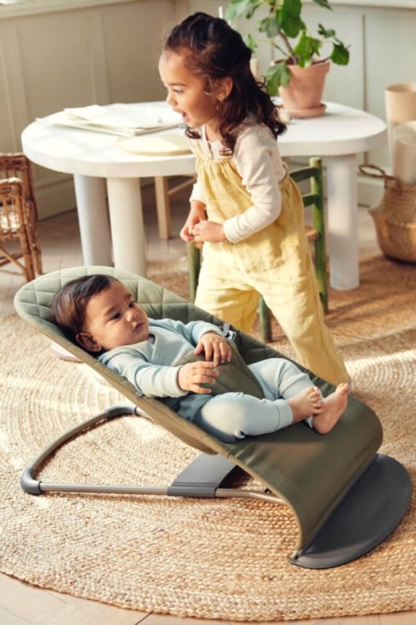 pol_pl_BABYBJORN-lezaczek-BLISS-Woven-Ciemnozielony-32899_1.jpg