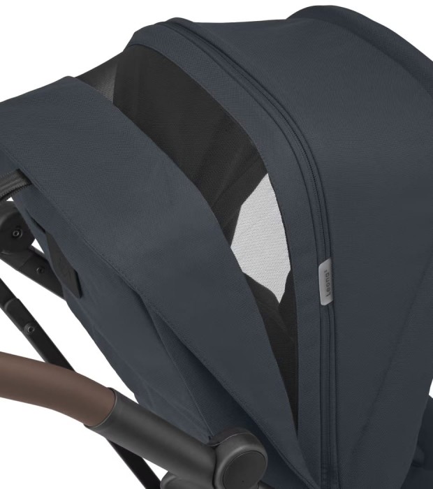 1204750111_2022_maxicosi_stroller_Leona2_essentialgraphite_zoom_ventilationwindow_4_11zon.jpeg