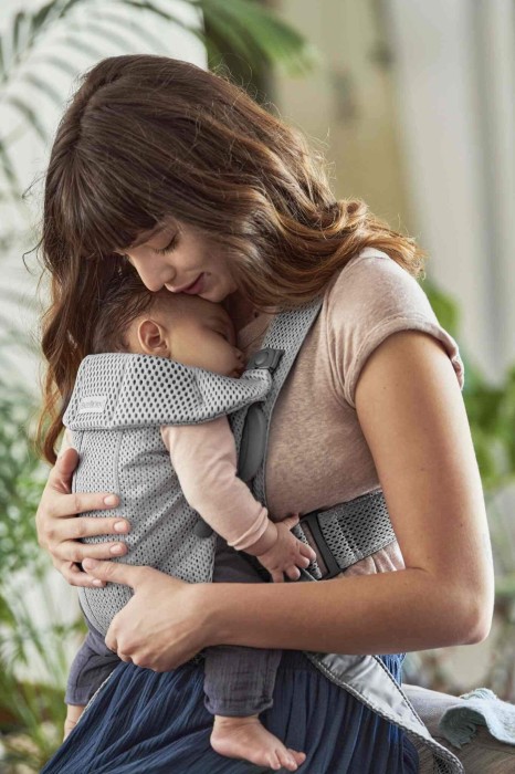 pol_pl_BABYBJORN-MINI-3D-Mesh-nosidelko-Szary-7825_10.jpg