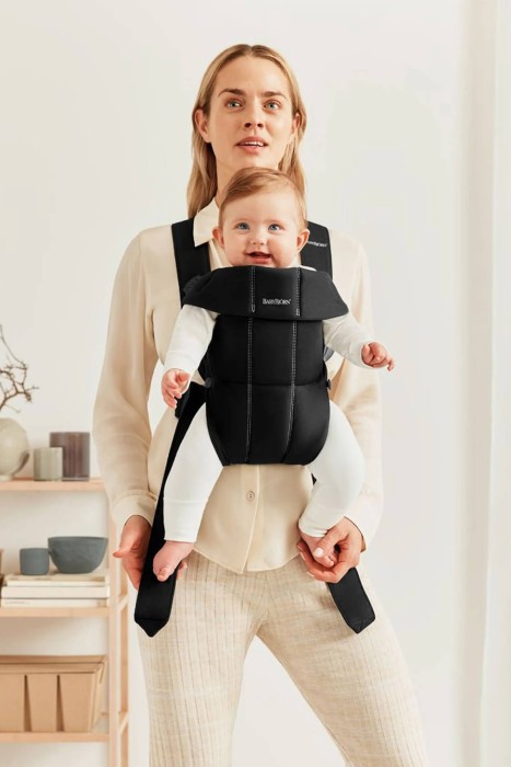 pol_pl_BABYBJORN-MINI-Woven-nosidelko-Czarny-34004_16.jpg