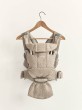 pol_pl_BABYBJORN-MOVE-3D-Mesh-nosidelko-Szary-Bez-10020_29.jpg