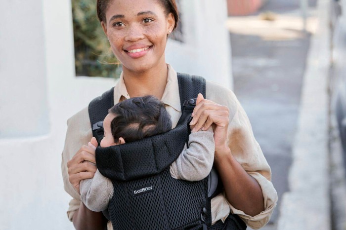pol_pl_BABYBJORN-MOVE-3D-Mesh-nosidelko-Czarny-30852_8.jpg