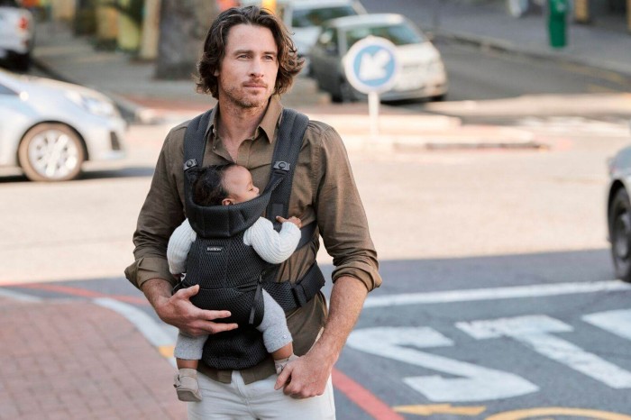 pol_pl_BABYBJORN-MOVE-3D-Mesh-nosidelko-Czarny-30852_13.jpg
