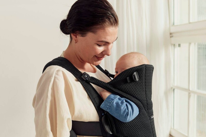 pol_pl_BABYBJORN-MOVE-3D-Mesh-nosidelko-Czarny-30852_18.jpg