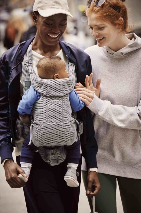 pol_pl_BABYBJORN-MOVE-3D-Mesh-nosidelko-Szary-7355_6.jpg
