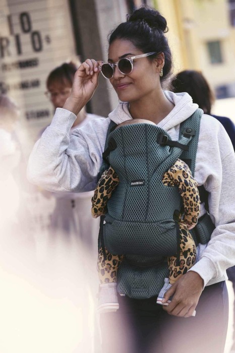 pol_pl_BABYBJORN-MOVE-3D-Mesh-nosidelko-Zielony-7354_1.jpg