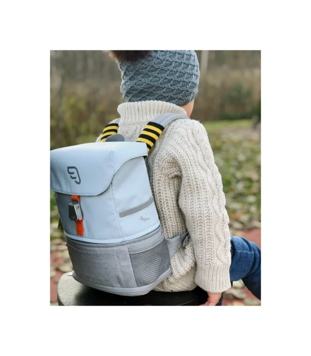 eCom_JetKids_BackPack_Setting01_SP.webp