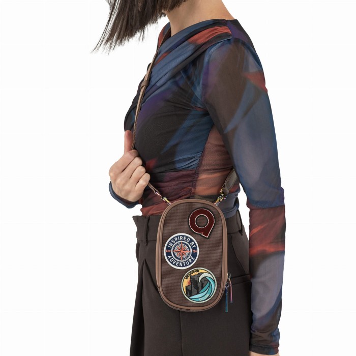 1_0000_eli-wander-bag5.jpg