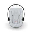 Fotelik dla noworodka 0-13 kg Cybex Cloud G w kolorze Fog Grey frontem