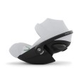 Fotelik dla noworodka 0-13 kg Cybex Cloud G w kolorze Fog Grey bokiem w pozycji leżącej z rozłożonym daszkiem