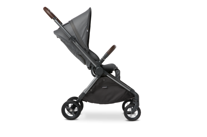 Mast mx6 wózek spacerowy z siedziskiem zamontowany m przodem do kierunku jazdy w pozycji spoczynkowej ustawiony bokiem