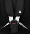Przód fotelika Maxi-Cosi Nomad XL Plus z widoczną 5-punktową uprzężą, zapewniającą bezpieczne przypięcie dziecka
