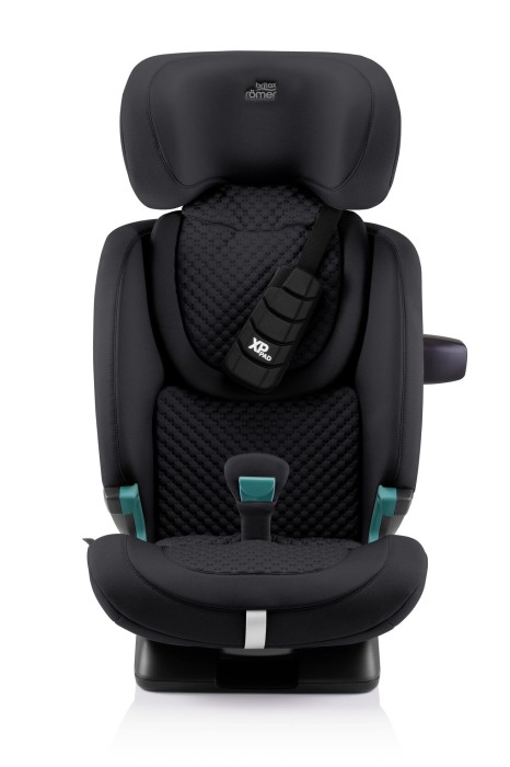 Britax Römer Advansafix Pro Onyx Black – podniesiony zagłówek w trybie booster, regulacja wysokości
