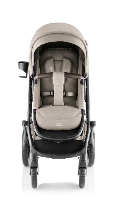 Britax Römer Smile 5Z Teak – spacerówka w wersji przodem do świata, elegancka tkanina w kolorze beż Teak.