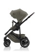 Britax Römer SMILE 5Z – spacerówka w kolorze Urban Olive na stelażu Matt Black z czarną rączką, widok z boku w pozycji FWF.