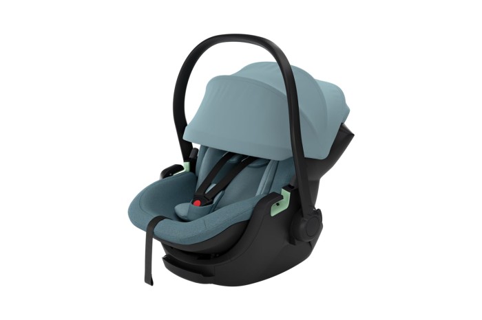 Fotelik samochodowy Thule Maple Mid Blue – funkcjonalny, pasuje do zestawu podróżnego Thule.