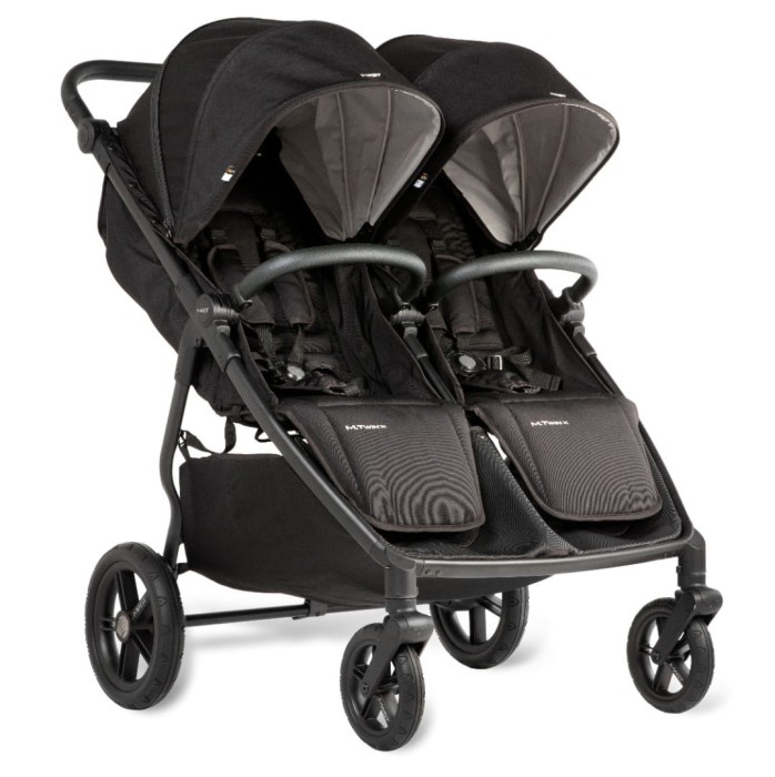 wózek dziecięcy mast m.twin x - rok po roku lub dla bliźniąt - kolor onyx - wersja z dwoma siedziskami - widok pod skosem