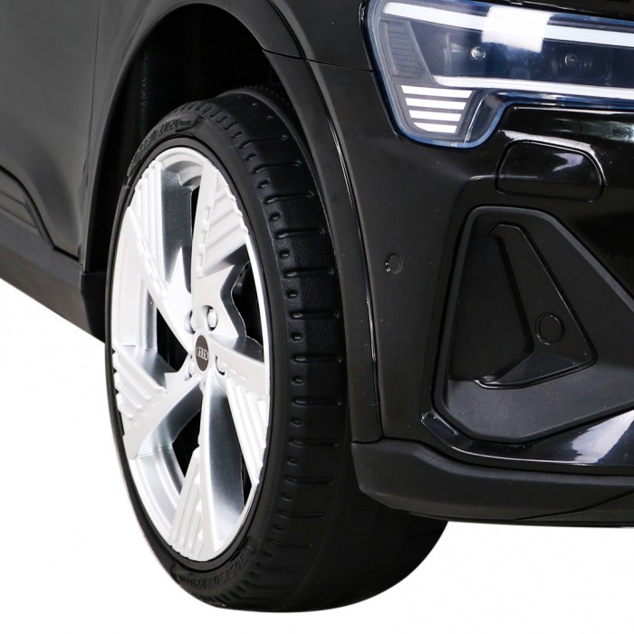 Audi E-Tron Sportback dla dzieci Czarny + Pilot + Napęd 4x4 + Wolny Start + Radio MP3 + LED-14 6832 
