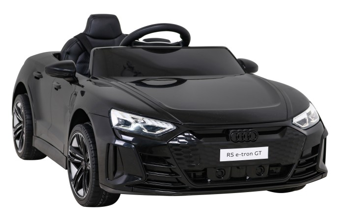 Audi RS E-Tron GT na akumulator Czarny + Pilot + Napęd 4x4 + Radio MP3 + LED + EVA-12 6871 