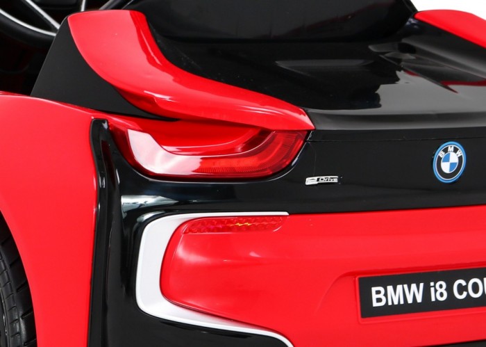 BMW I8 Lift Auto na akumulator Czerwony + Pilot + Wolny Start + 3-pkt pasy + MP3 USB + LED-11 6896 