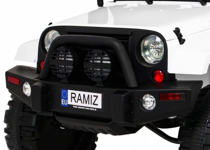 Auto na akumulator All Terrain dla dzieci Biały Terenówka typu jeep + Pilot + Światła Dźwięki-12 6962 