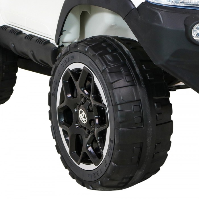 Pojazd Toyota Hilux Biała-15 7164 