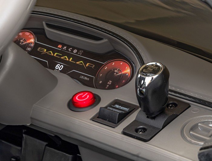 Autko Bentley Bacalar na akumulator dla dzieci +3, Czarny-7 7216 