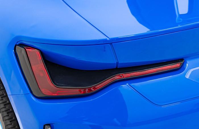 Autko BMW i4 na akumulator dla dzieci Niebieski + Wolny Start + EVA + Ekoskóra + Audio LED + Pilot-14 7220 