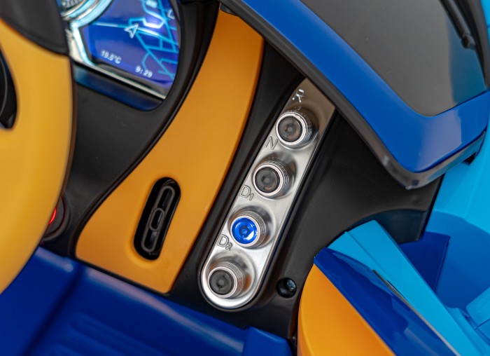 Bugatti Chiron na akumulator dla dzieci Niebieski + Pilot + Bagażnik + EVA + Amortyzatory + Audio LED-18 7269 