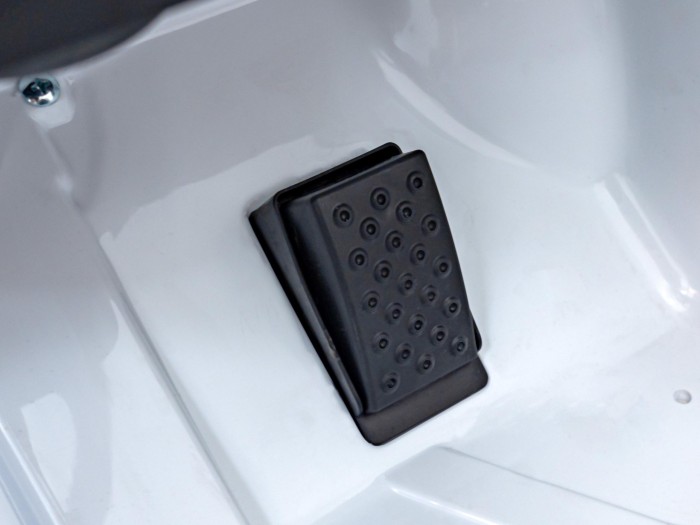 Aston Martin DBX na akumulator dla dzieci Biały + Pilot + EVA + Pasy + Wolny Start + Audio LED-14 7273 