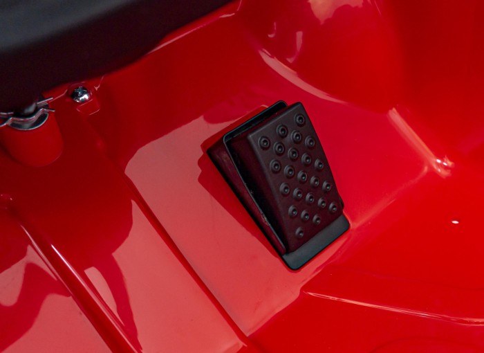 Aston Martin DBX na akumulator dla dzieci Czerwony + Pilot + EVA + Pasy + Wolny Start + Audio LED-13 7274 