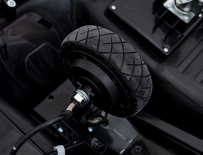 Pojazd Racing Drifter na akumulator dla dzieci Czarny + Funkcja driftu + Audio LED-18 7287 