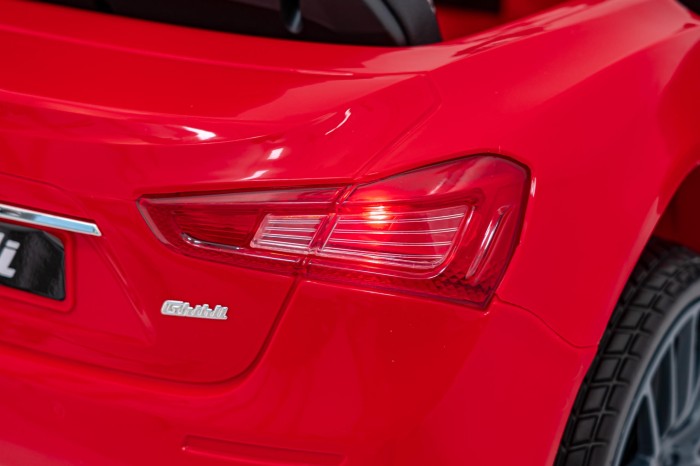Maserati Ghibli na akumulator dla dzieci Czerwony + Pilot + EVA + Wolny Start + LED Audio-12 7289 