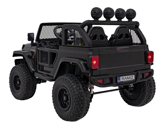 Auto terenowe OFF-ROAD 3.0 dla dzieci Czarny + Pilot + Wolny Start + Pasy + Audio LED-5 7290 