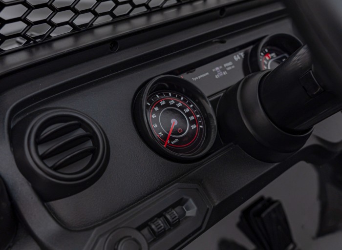 Auto terenowe OFF-ROAD 3.0 dla dzieci Czarny + Pilot + Wolny Start + Pasy + Audio LED-10 7290 