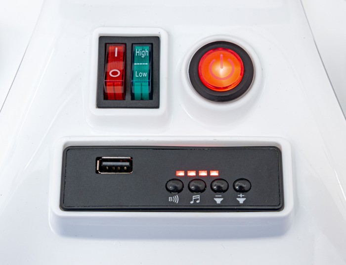 Pojazd Racing Drifter na akumulator dla dzieci Biały + Funkcja driftu + Audio LED-10 7292 