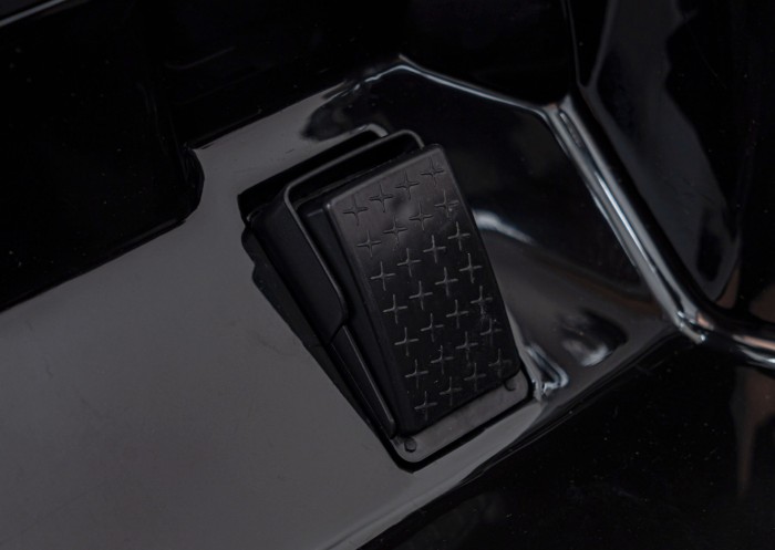 Audi R8 Policja na akumulator dla dzieci + Pilot + EVA + Wolny Start + MP3 LED-71 7303 