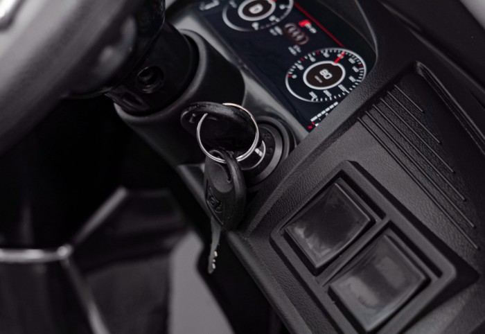 Audi R8 Policja na akumulator dla dzieci + Pilot + EVA + Wolny Start + MP3 LED-75 7303 