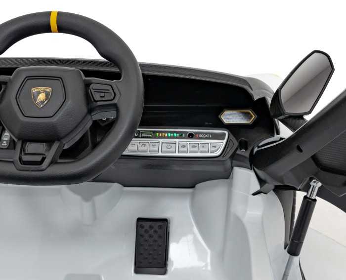 Pojazd Lamborghini Invencible Biały-19 7305 