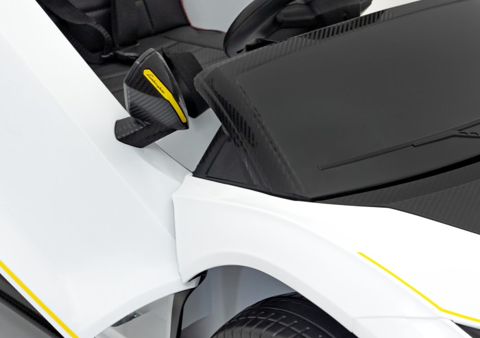 Pojazd Lamborghini Invencible Biały-23 7305 